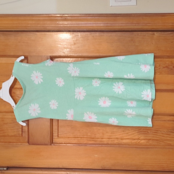 Kids Dress - Picture 2 of 3